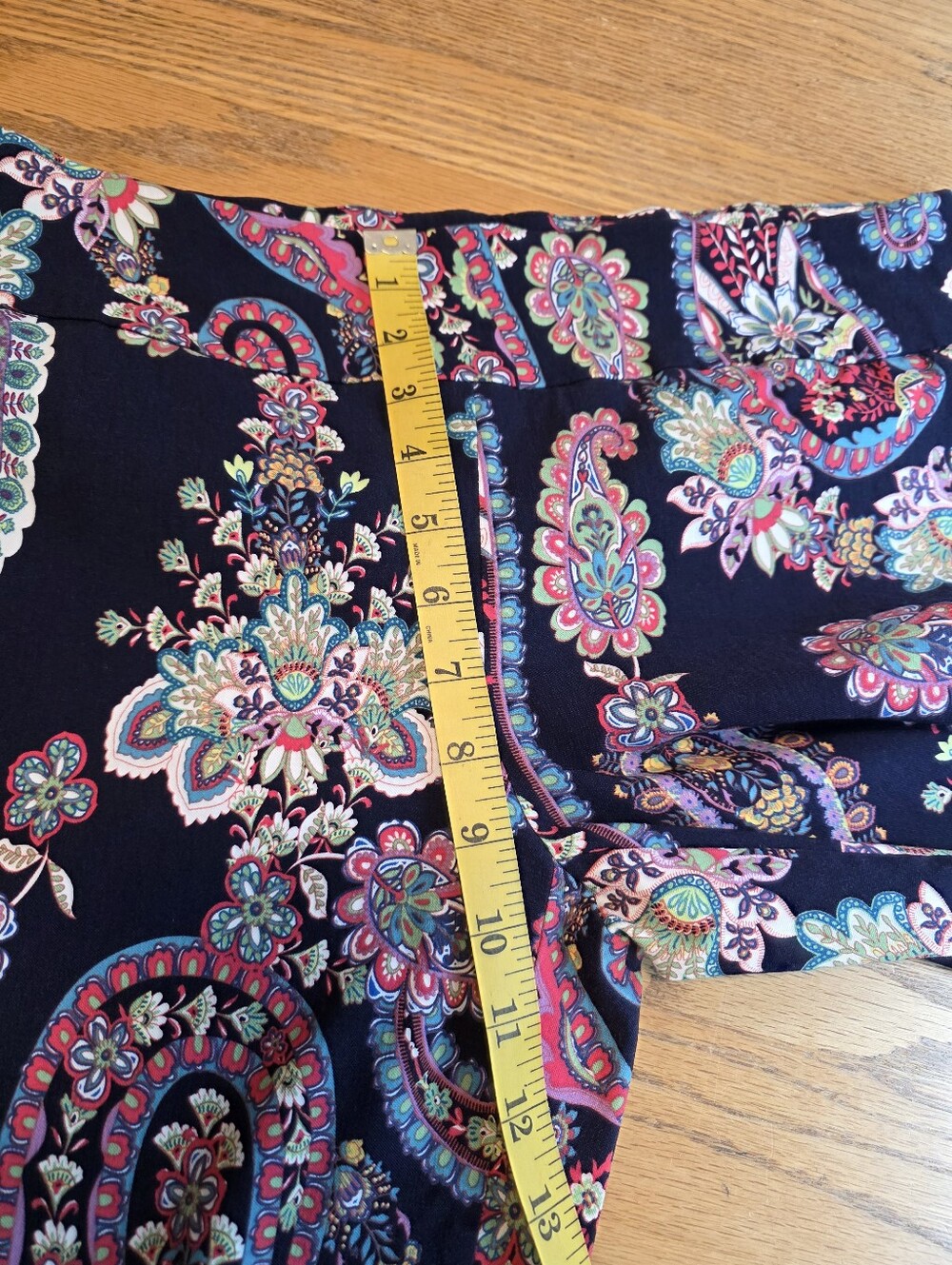 Zac & Rachel Paisley Capri Pants Navy Blue Straight Leg Pull On Stretch Size 12 - Picture 10 of 13